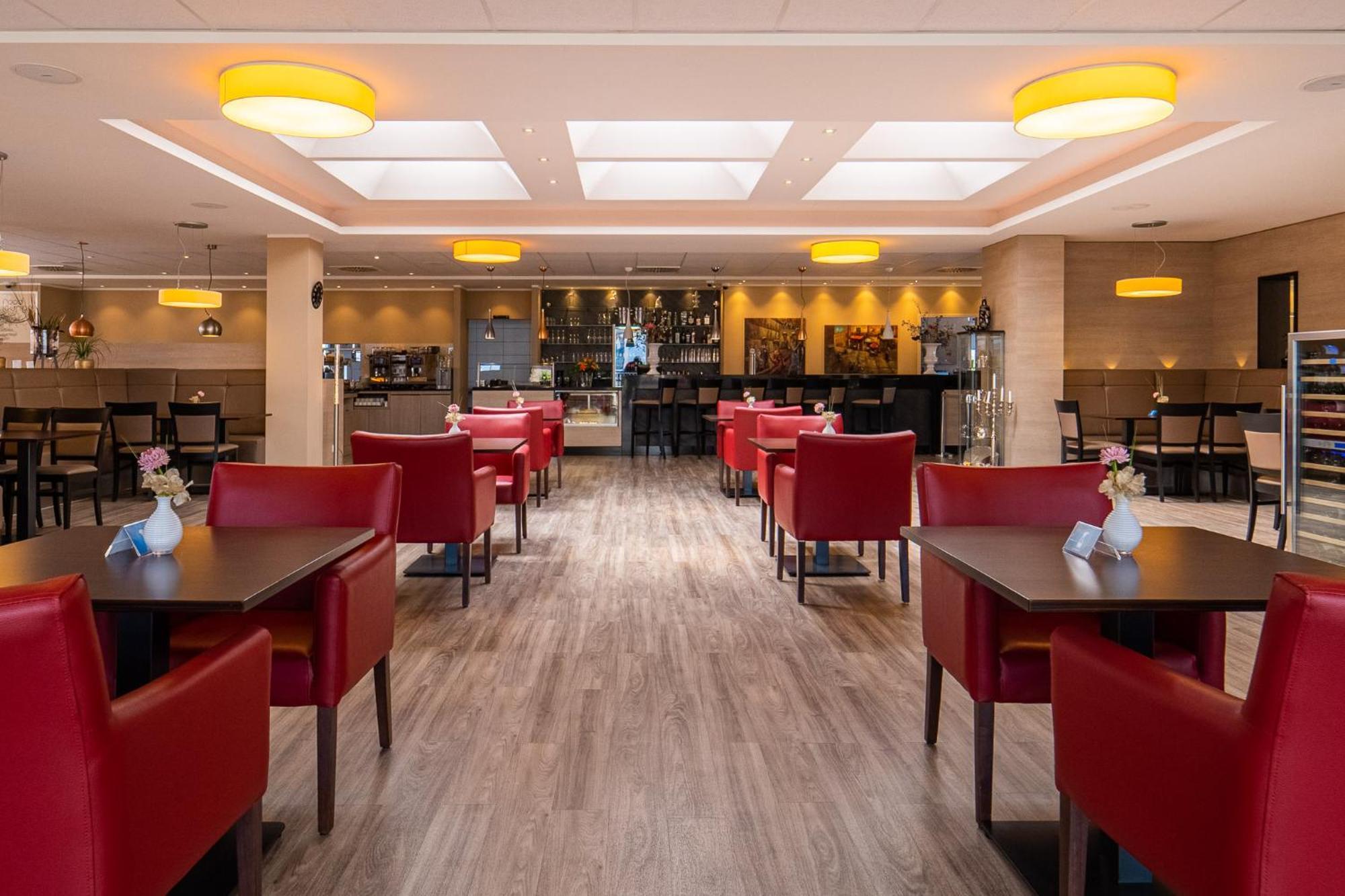 Western Dreilaenderbruecke / Basel Hotel