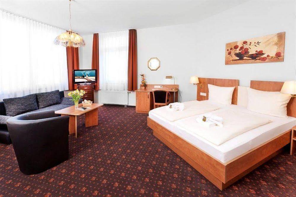 Western Dreilaenderbruecke / Basel Hotel 4*